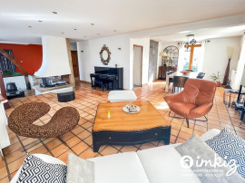 
                                                                                        Vente
                                                                                         Maison familiale de 6 pièces au Plessis Bouchard