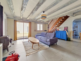 
                                                                                        Vente
                                                                                         Maison familiale de caractère, 4 chambres, jardin, atelier, garage, toit-terasse