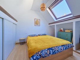
                                                                                        Vente
                                                                                         Maison familiale de caractère, 4 chambres, jardin, atelier, garage, toit-terasse