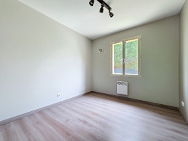 
                                                                                        Vente
                                                                                         Maison familiale, face nature à 8min de Saint-Cyr-sur-loire