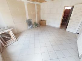 
                                                                                        Vente
                                                                                         Maison familiale jardin et garage