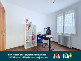 
                                                                                        Vente
                                                                                         Maison familiale rénovée,3600m2, buanderie atelier
