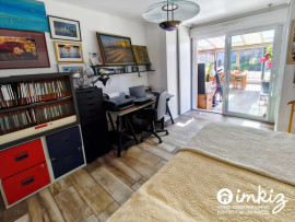 
                                                                                        Vente
                                                                                         Maison familiale - Véranda lumineuse & piscine