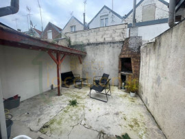 
                                                                                        Location
                                                                                         MAISON FAUBOURG D'ISLE