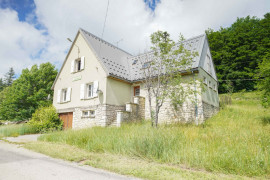 
                                                                                        Vente
                                                                                         Maison forestière -108 m² - Bouvante (26)