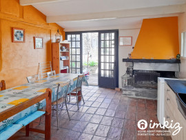 Vente
Maison +gîte de 6chambres et 6sdd+piscine