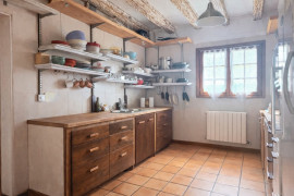 
                                                                                        Vente
                                                                                         maison individuelle - 210 m2 - LAMONZIE SAINT MARTIN