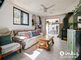 
                                                                                        Vente
                                                                                         Maison individuelle 6 pièces 104 m² avec piscine