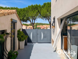 
                                                                                        Vente
                                                                                         Maison individuelle 6 pièces 104 m² avec piscine