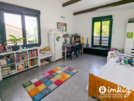 
                                                                                        Vente
                                                                                         Maison individuelle 6 pièces 104 m² avec piscine