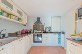 
                                                                                        Vente
                                                                                         MAISON INDIVIDUELLE AU CALME ABOSLU