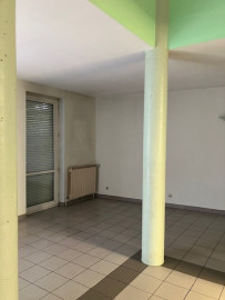 Vente
MAISON AVEC JARDIN & GARAGE - LYON 8