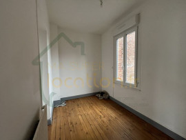 
                                                                                        Location
                                                                                         Maison individuelle de 79m2