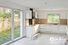 
                                                                                        Vente
                                                                                         Maison individuelle de plain pied, avec garage