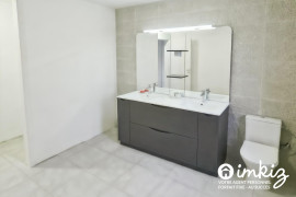 
                                                                                        Vente
                                                                                         Maison individuelle de plain pied, avec garage