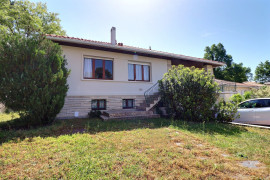 
                                                                                        Vente
                                                                                         Maison individuelle - Jardin / Terrasse