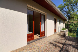 
                                                                                        Vente
                                                                                         Maison individuelle - Jardin / Terrasse