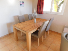 Vente
Maison individuelle sur un parc de vacances sur 55