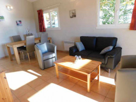 Vente
Maison individuelle sur un parc de vacances sur 55