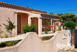 
                                                                                        Vente
                                                                                         Maison lumineuse et fonctionnelle
