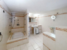 
                                                                                        Vente
                                                                                         Maison  - Maison de ville  - 3 pièces  - 129.6 m²