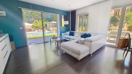 
                                                                                        Vente
                                                                                         Maison  - Maison individuelle  - 4 pièces  - 84.04 m²