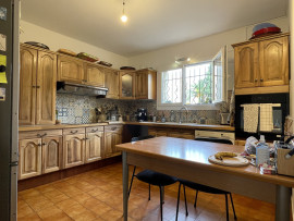 
                                                                                        Location
                                                                                         Maison  - Maison jumelée  - 5 pièces  - 126.95 m²
