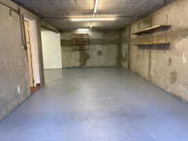 
                                                                                        Location
                                                                                         Maison  - Maison jumelée  - 5 pièces  - 126.95 m²