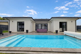 
                                                                                        Location
                                                                                         Maison meublé T4 130m² à Cambes