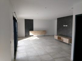 
                                                                                        Location
                                                                                         Maison meublé T4 130m² à Cambes