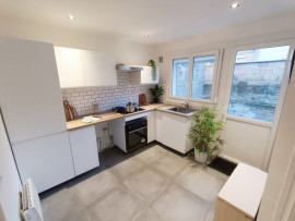 
                                                                                        Location
                                                                                         Maison meublée 2 chambres avec cour