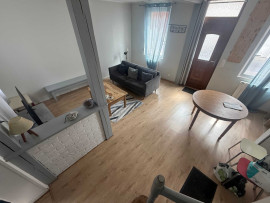 
                                                                                        Location
                                                                                         Maison meublée 2 chambres et cour