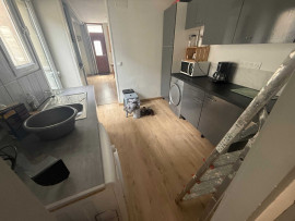 
                                                                                        Location
                                                                                         Maison meublée 2 chambres et cour