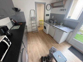 
                                                                                        Location
                                                                                         Maison meublée 2 chambres et cour