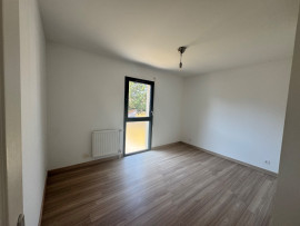 Vente
Maison mitoyenne de 93m2 avec garage