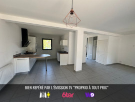 Vente
Maison mitoyenne de 93m2 avec garage