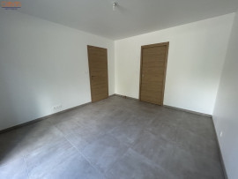 
                                                                                        Location
                                                                                         Maison neuve 3 chambres garage proche Amiens