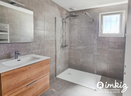 Vente
Maison neuve 4 pièces avec terrasse et garage