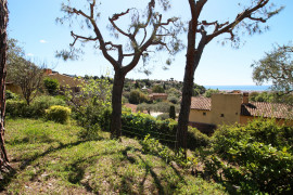 
                                                                                        Vente
                                                                                         Maison Nice Gairaut 108m2 Vue Mer au calme avec 600m2 de jardin