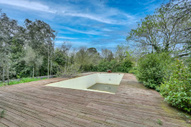 Vente
Maison - piscine - garage