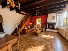 
                                                                                        Vente
                                                                                         Maison plain pied 3 chambres avec grange attenante, terrain de 1150m2