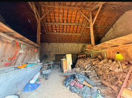 
                                                                                        Vente
                                                                                         Maison plain pied 3 chambres avec grange attenante, terrain de 1150m2