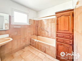 
                                                                                        Vente
                                                                                         Maison plain pied 85m2 sur 780m2
