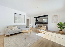 
                                                                                        Vente
                                                                                         MAISON PLAIN PIED RENOVEE 4 CHAMBRES SAINT-LO