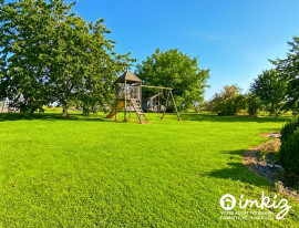 
                                                                                        Vente
                                                                                         Maison proche Lyons la Forêt avec dépendance