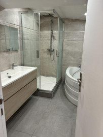 
                                                                                        Location
                                                                                         Maison – quartier piscine - idéal famille