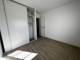 
                                                                                        Vente
                                                                                         Maison récente avec jardin et garage – 3 chambres – Angers