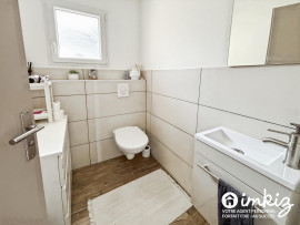 Vente
Maison récente T5 de 112 m² de plain-pied
