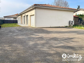 Vente
Maison récente T5 de 112 m² de plain-pied