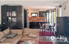 
                                                                                        Vente
                                                                                         Maison récente2015, gr oliviers, pas de vis à vis,